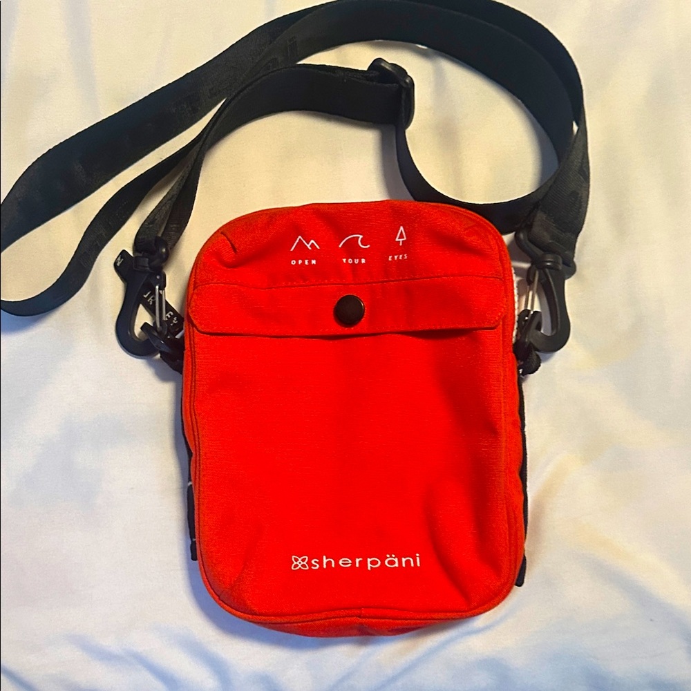 Sherpani Purse
